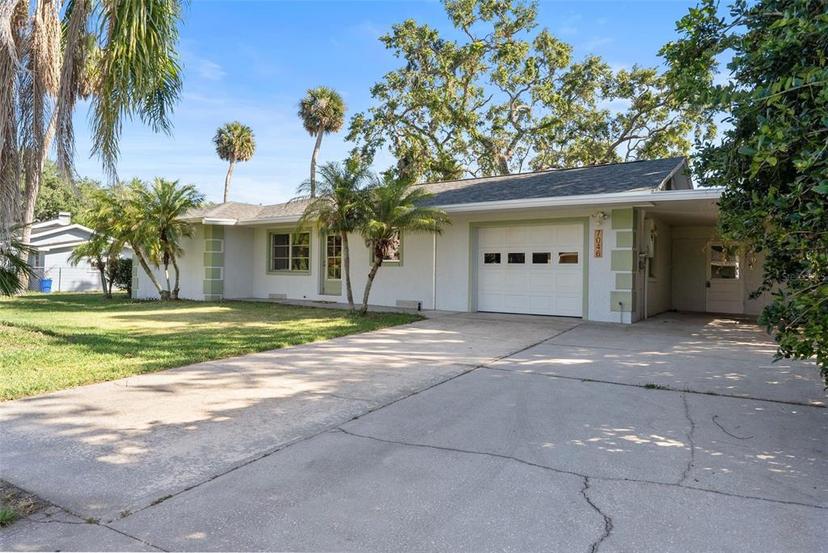 Picture of 7046 Treasure Island Road, Leesburg FL 34788