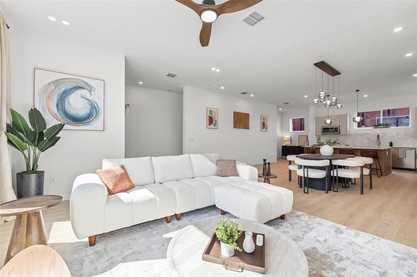 Picture of 2104 4Th Street S, St Petersburg FL 33705