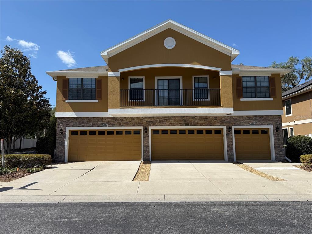 Picture of 5527 Kinglethill Drive, Lithia, FL 33547