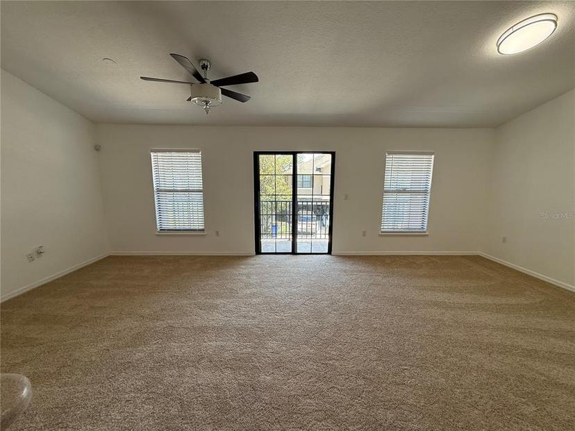 Picture of 5527 Kinglethill Drive, Lithia FL 33547