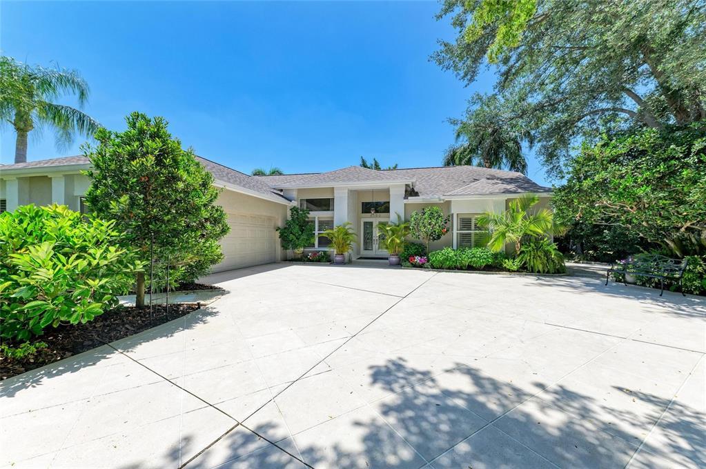 Picture of 6102 Sonesta Court, Bradenton, FL 34202