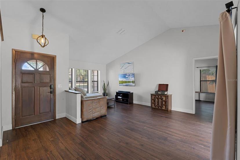 Picture of 8004 Village Green Road, Orlando FL 32818
