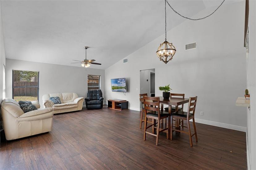 Picture of 8004 Village Green Road, Orlando FL 32818