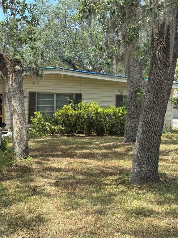 Picture of 6013 Idle A While Circle, Dade City FL 33523
