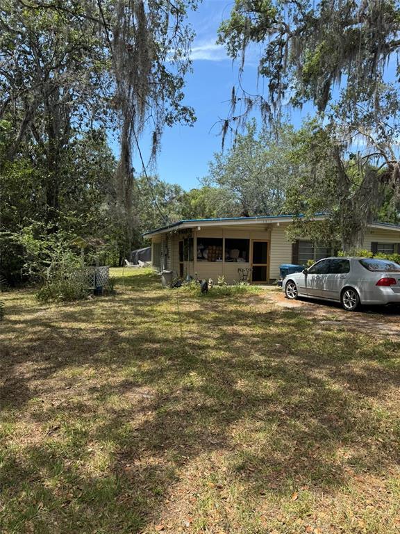 Picture of 6013 Idle A While Circle, Dade City FL 33523