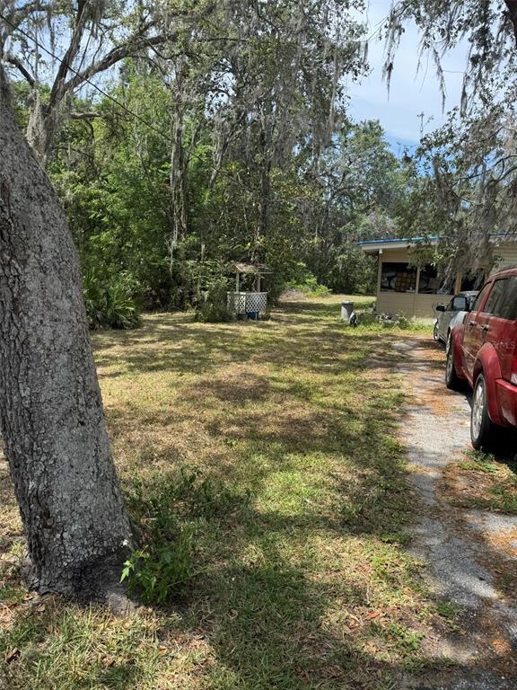Picture of 6013 Idle A While Circle, Dade City FL 33523