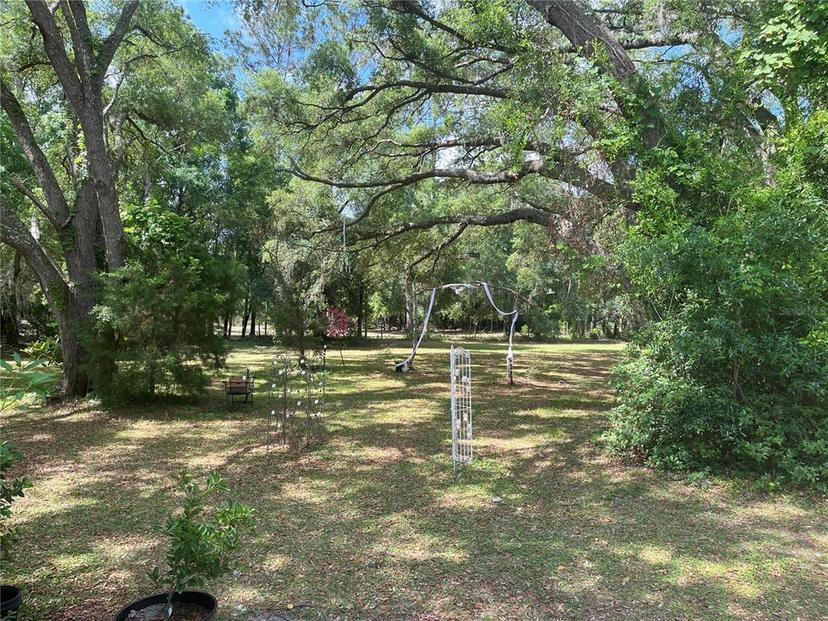 Picture of 609 SW Peace Drive, Lake City FL 32024