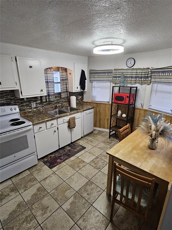 Picture of 4851 W Gandy Boulevard Unit B3L12, Tampa FL 33611