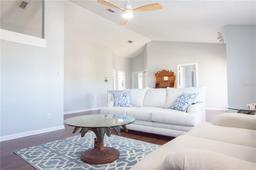 Picture of 320 Crosswinds Drive, Palm Harbor, FL 34683