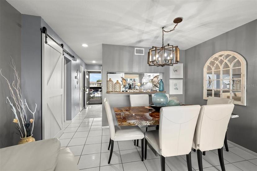 Picture of 5157 Silent Loop Unit 214, New Port Richey FL 34652