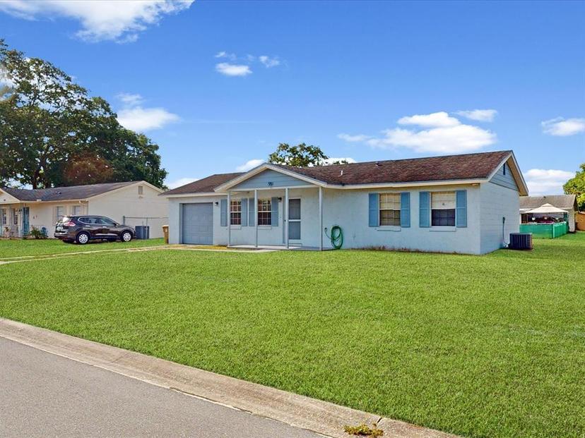 Picture of 98 Pinata Court, Kissimmee FL 34743