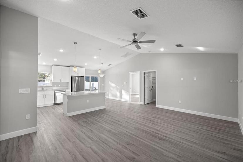 Picture of 20812 SW Cardinal Avenue, Dunnellon FL 34431