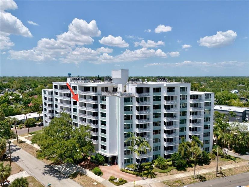 Picture of 700 Beach Drive Ne Unit 705, St Petersburg FL 33701