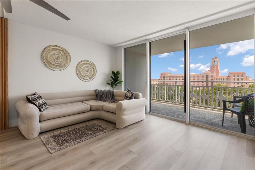 Picture of 700 Beach Drive Ne Unit 705, St Petersburg FL 33701