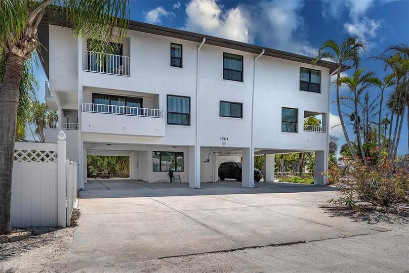 Picture of 3701 5Th Avenue Unit 1, Holmes Beach FL 34217