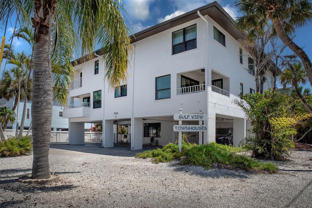 Picture of 3701 5Th Avenue Unit 1, Holmes Beach, FL 34217