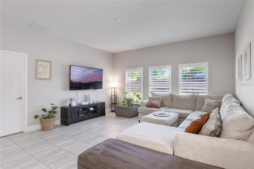 Picture of 112 Red Maple Burl Circle, Debary FL 32713