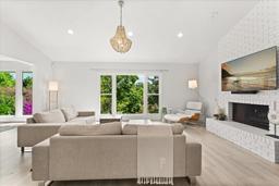 Picture of 4065 Winderlakes Drive, Orlando, FL 32835