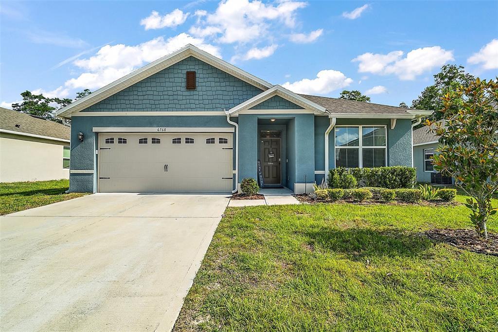 Picture of 6768 Coral Berry Dr, Mount Dora, FL 32757