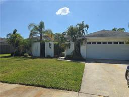 Picture of 1941 Arvis Circle E, Clearwater, FL 33764