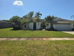 Picture of 1941 Arvis Circle E, Clearwater, FL 33764