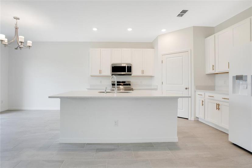 Picture of 2170 Derwent Drive, Davenport FL 33896