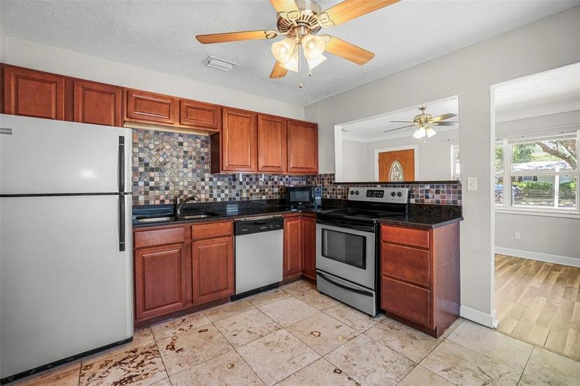 Picture of 5324 3Rd Avenue N, St Petersburg FL 33710
