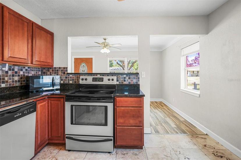 Picture of 5324 3Rd Avenue N, St Petersburg FL 33710