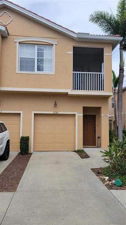 Picture of 3784 Parkridge Circle Unit 22-203, Sarasota, FL 34243