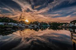 Picture of 4805 Alt 19 Unit 421, Palm Harbor, FL 34683