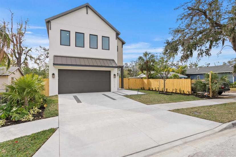 Picture of 2249 Oak Terrace Street, Sarasota FL 34231