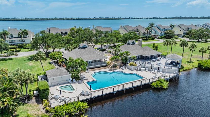 Picture of 111 Tidy Island Boulevard Unit 111, Bradenton FL 34210