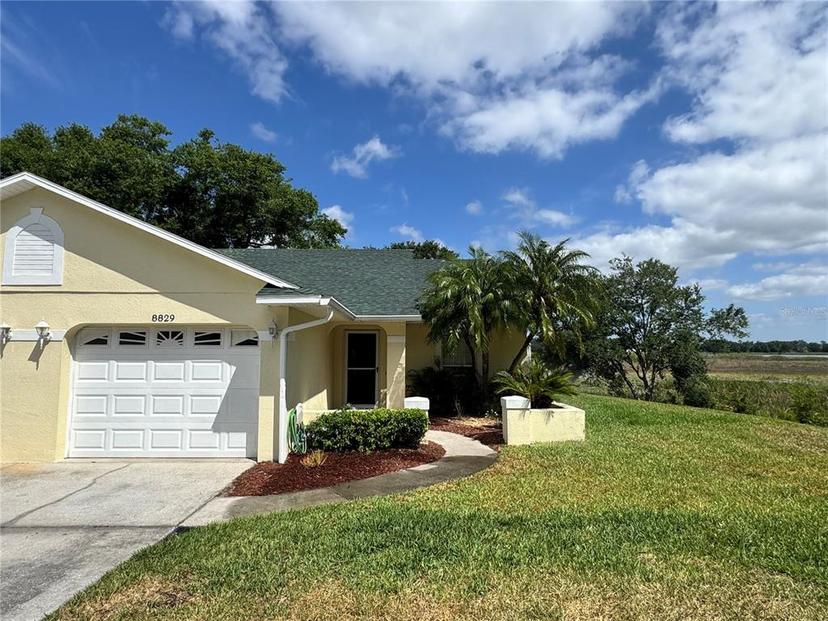 Picture of 8829 Courtyard Lane, Groveland FL 34736