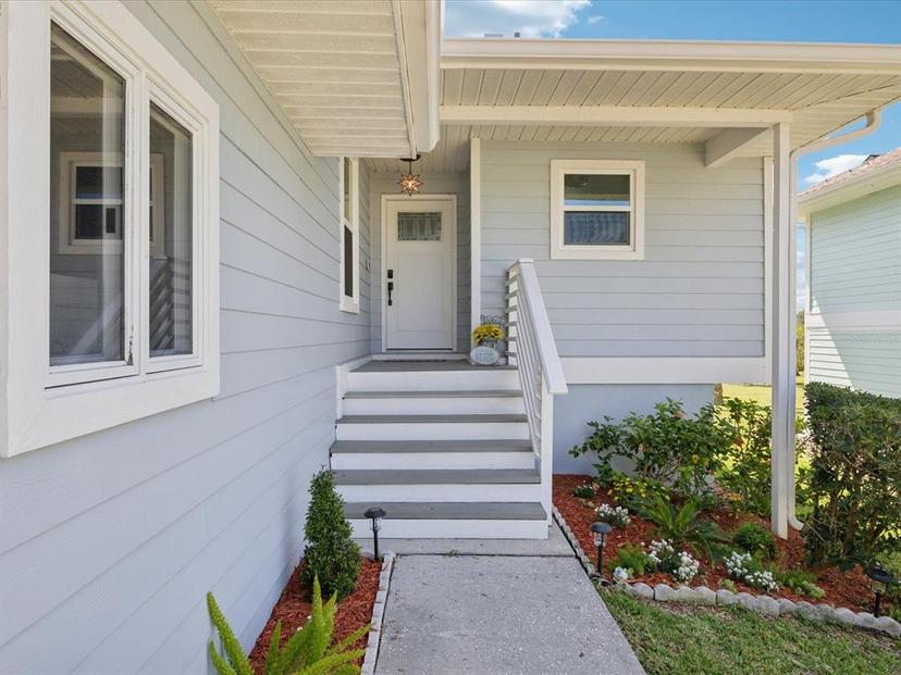 Picture of 1015 S Pointe Alexis Drive, Tarpon Springs FL 34689