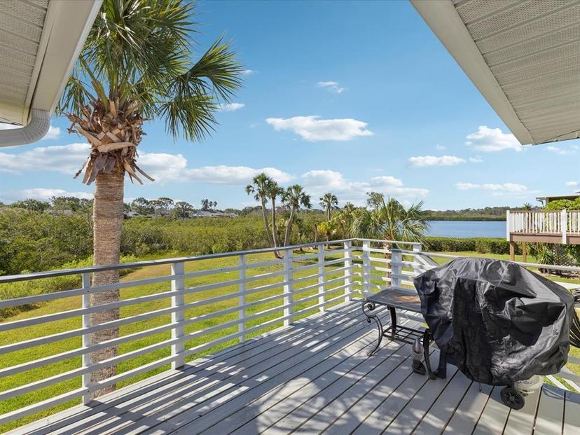 Picture of 1015 S Pointe Alexis Drive, Tarpon Springs FL 34689