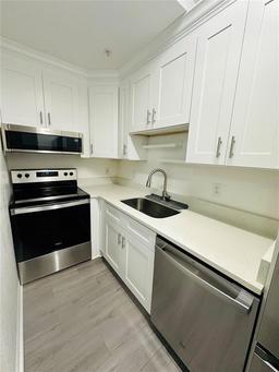 Picture of 6328 Raleigh Street Unit 816, Orlando, FL 32835