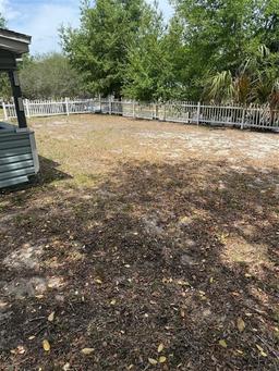 Picture of 1238 Lakecrest Drive, Apopka, FL 32703