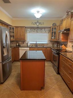 Picture of 3210 W North B Street, Tampa, FL 33609