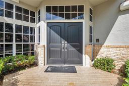 Picture of 980 Live Oak Avenue Ne, St Petersburg, FL 33703