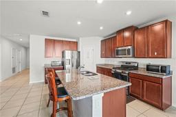 Picture of 714 Golden Elm Drive, Apopka, FL 32703