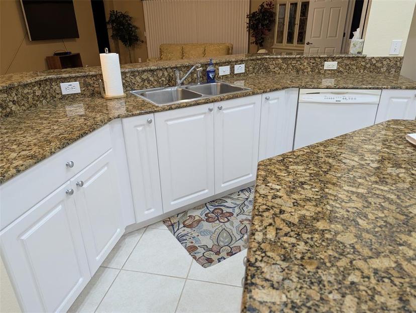 Picture of 21008 Sunpoint Way Unit 204, Lutz FL 33558