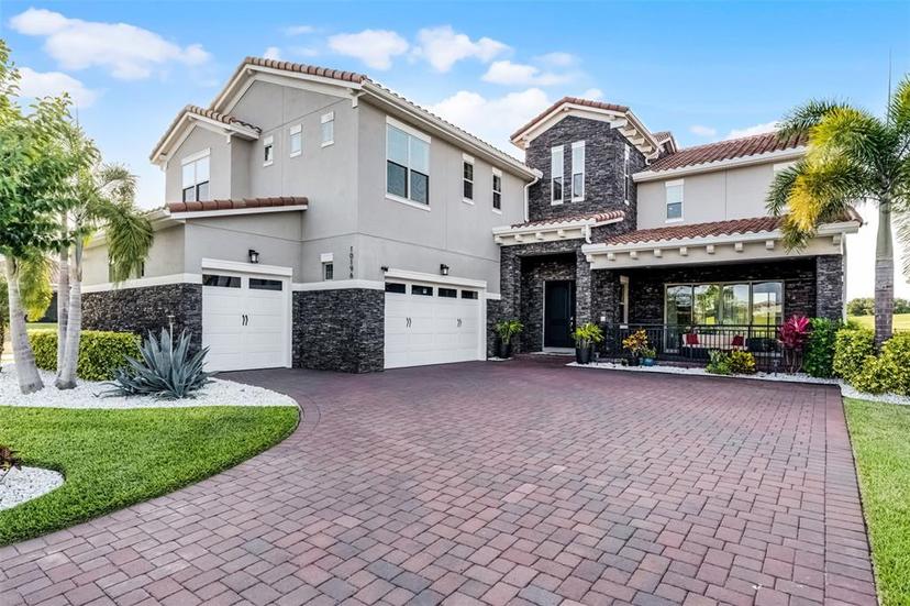 Picture of 10196 Bucklow Hill Drive, Orlando FL 32832