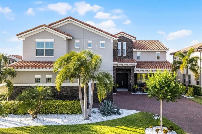 Picture of 10196 Bucklow Hill Drive, Orlando FL 32832