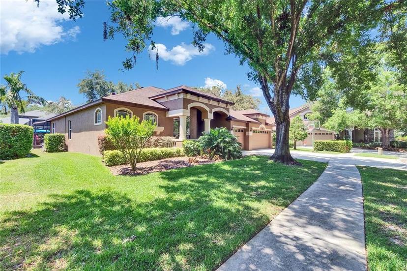 Picture of 15724 Ibisridge Drive, Lithia FL 33547