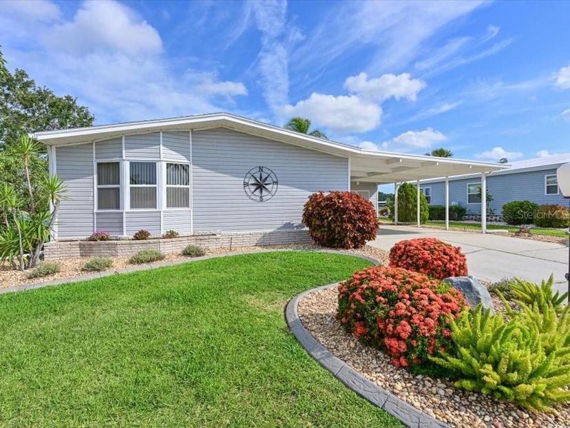 Picture of 8439 Imperial Circle, Palmetto FL 34221