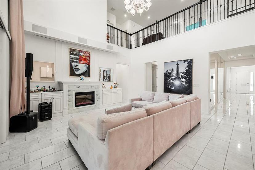 Picture of 9567 Meadow Hunt Way, Winter Garden FL 34787