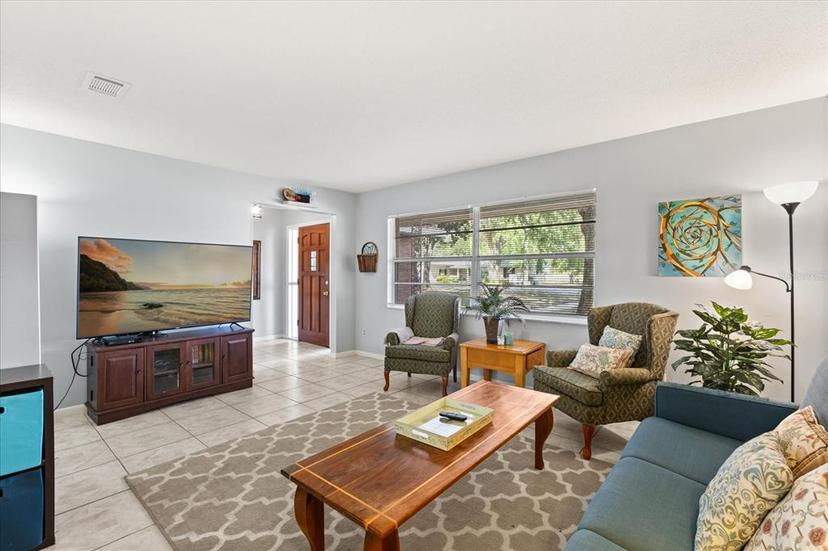Picture of 9752 County Road 121, Wildwood FL 34785