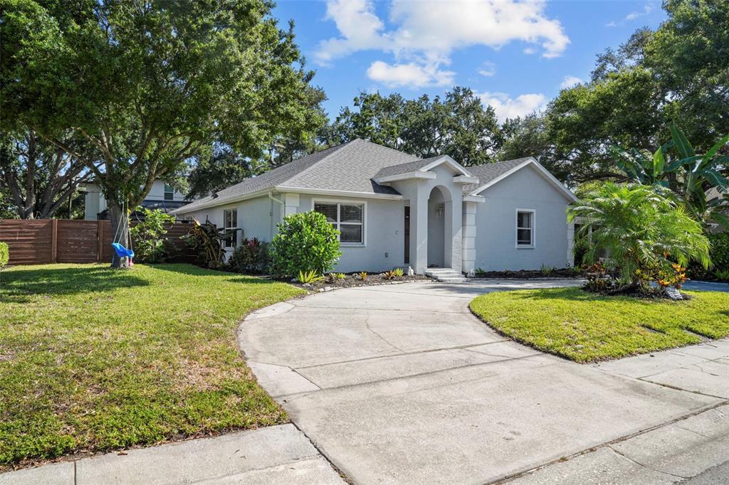 Picture of 3417 W Alline Avenue, Tampa, FL 33611
