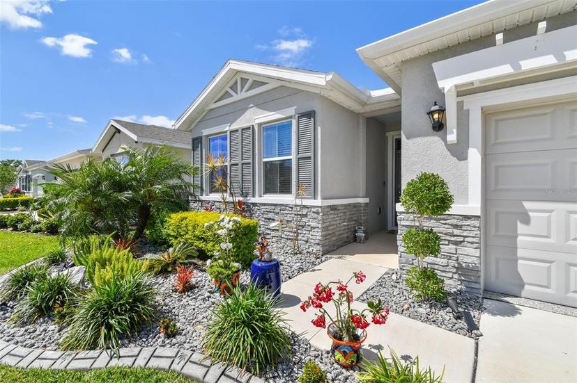 Picture of 13357 Waterleaf Garden Circle, Riverview FL 33579