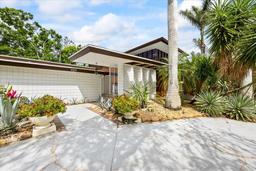 Picture of 3130 Walnut Street Ne, St Petersburg, FL 33704